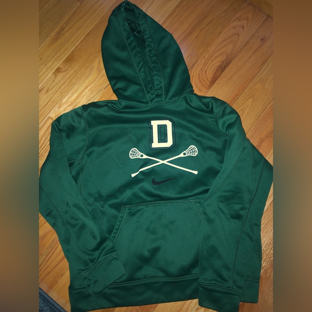 Green sweatshirt size M